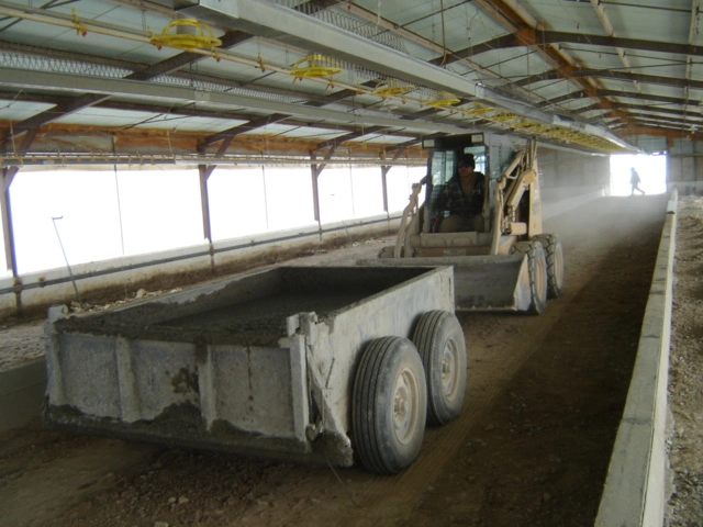 cubierta autosoportante tipo arcotecho en cancha deportiva de basketball en instituto mater en monterrey, nuevo leon